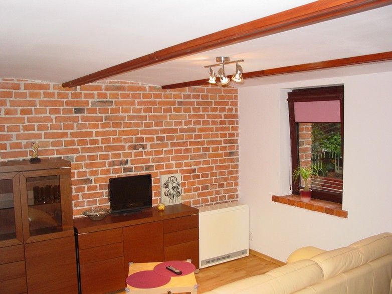 SPOT Apartament Liliowy, pokoje 2 i 3 osobowe